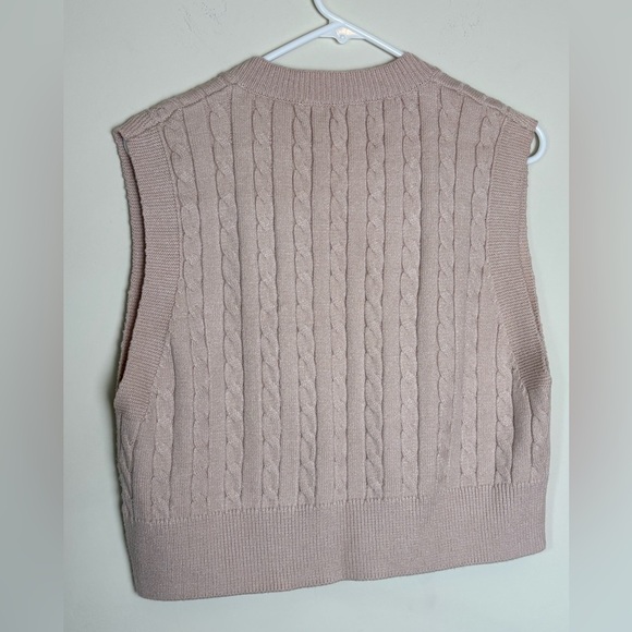 Cable Knit Sleeveless Sweater Vest - khaki Pink - Picture 4 of 8